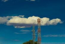 How a Leading Telecom Provider Optimized Efficiency and Security with Visionet’s Hybrid Cloud Telecom Provider Optimized Efficiency and Security with Visionet